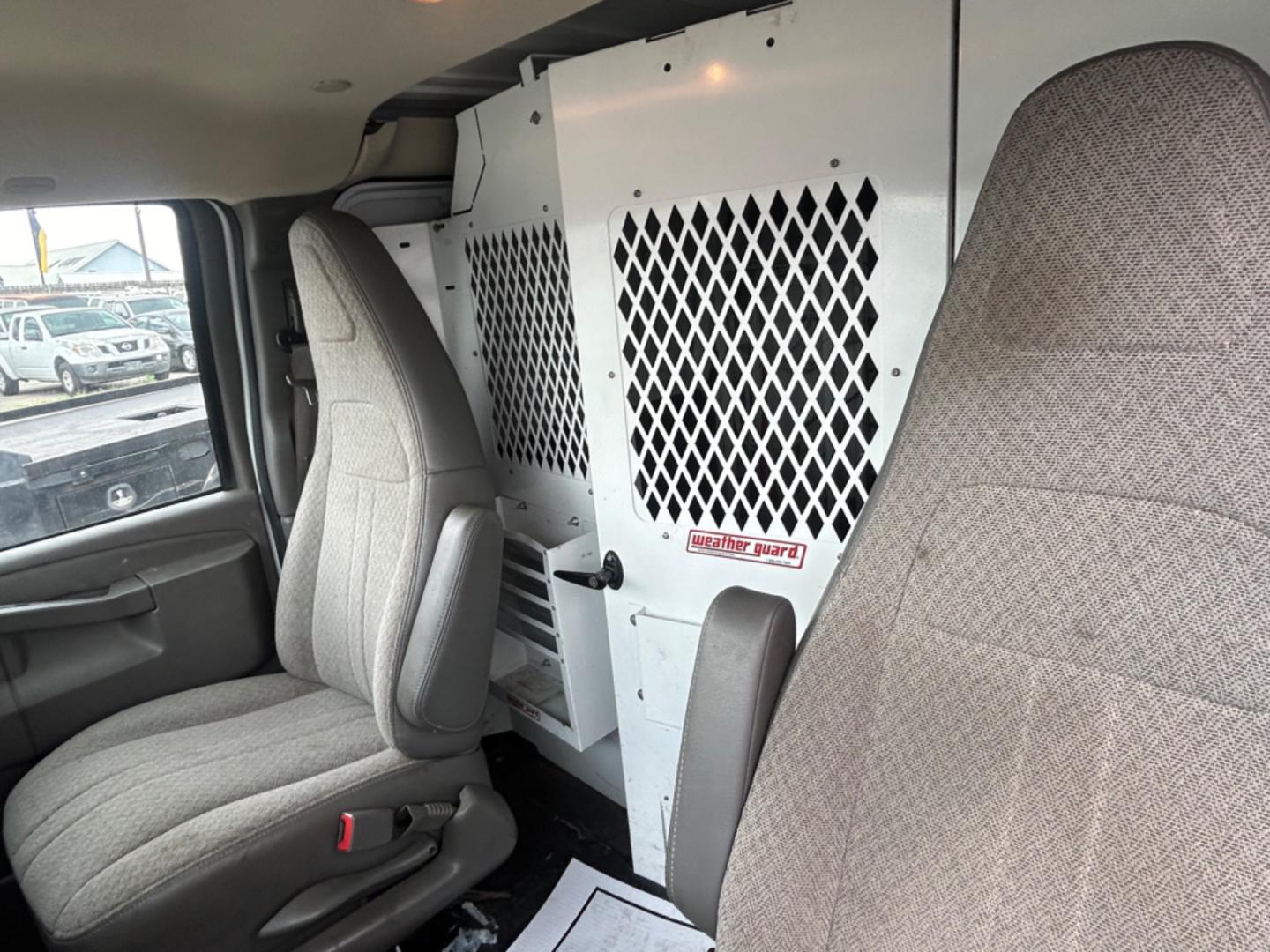 2021 White Chevrolet Express 2500 Cargo (1GCWGAFPXM1) with an 4.3L V6 engine, 6A transmission, located at 1687 Business 35 S, New Braunfels, TX, 78130, (830) 625-7159, 29.655487, -98.051491 - Photo#16